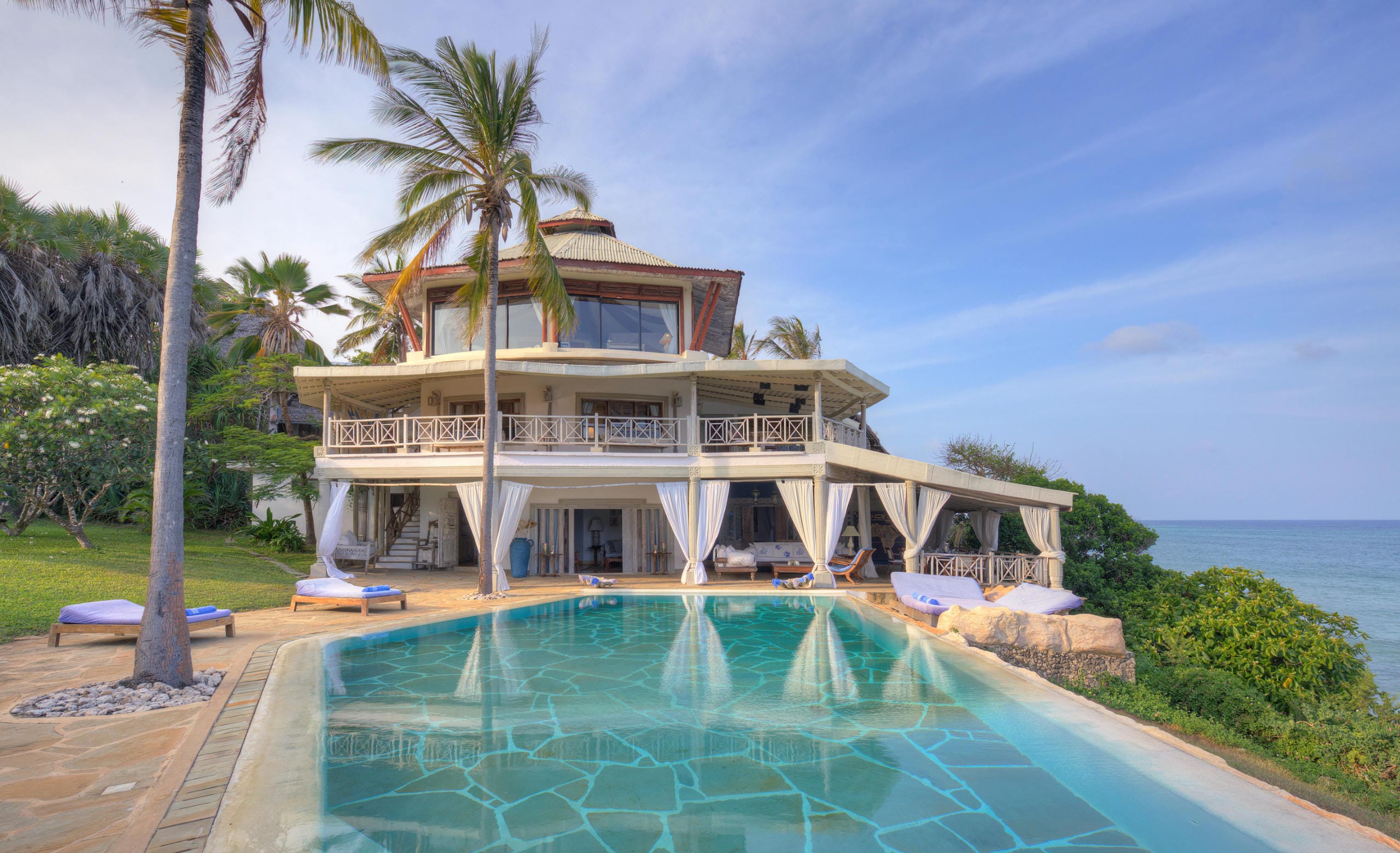 Alfajiri Villas private beachfront villa on Diani Beach
