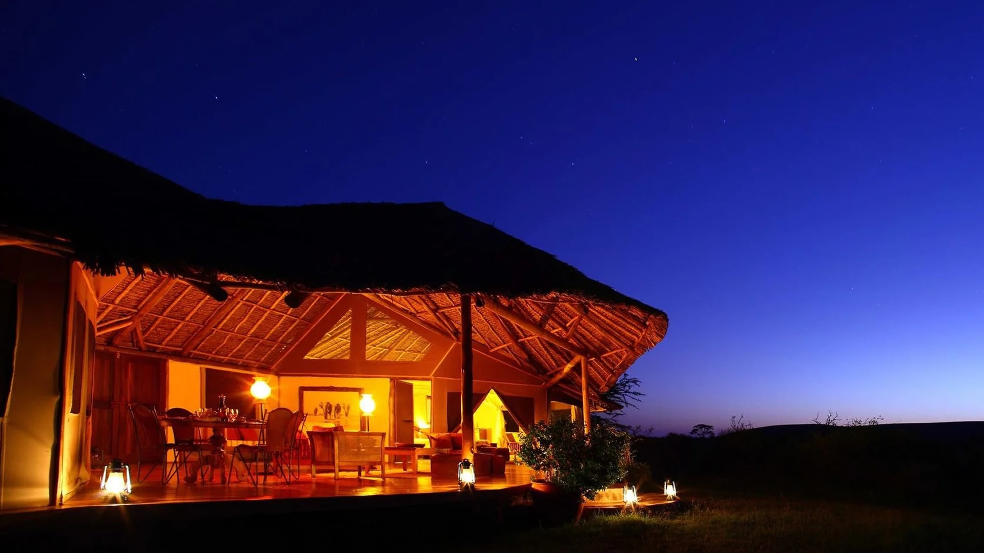 Tortilis Camp